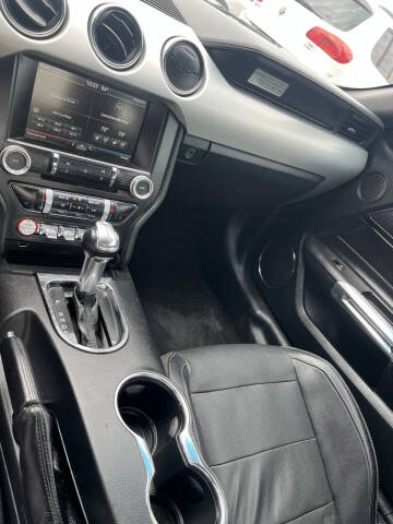 2015 Ford Mustang EcoBoost Premium