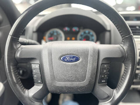 2011 Ford Escape XLT