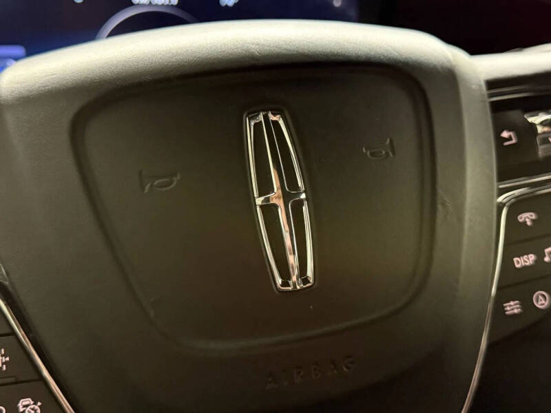 2023 Lincoln Navigator L Standard