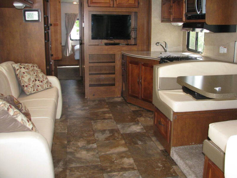 2013 Ford Motorhome Chassis
