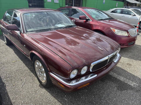 2001 Jaguar XJ-Series XJ8L