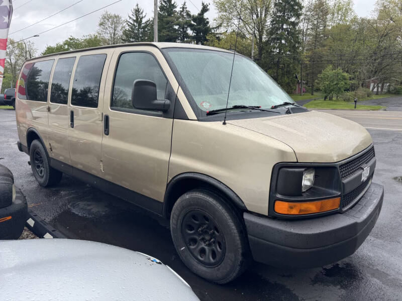 2011 Chevrolet Express LS 1500