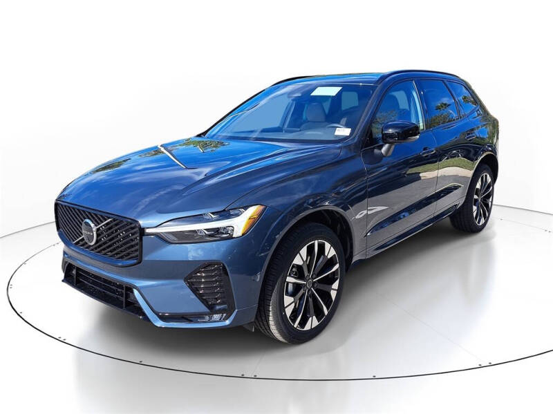 2026 Volvo XC60 B5 Plus