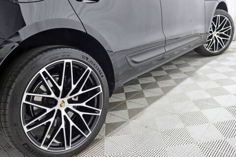 2023 Porsche Macan