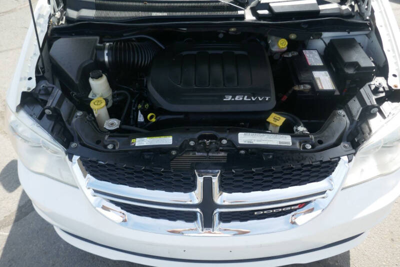 2012 Dodge Grand Caravan SE