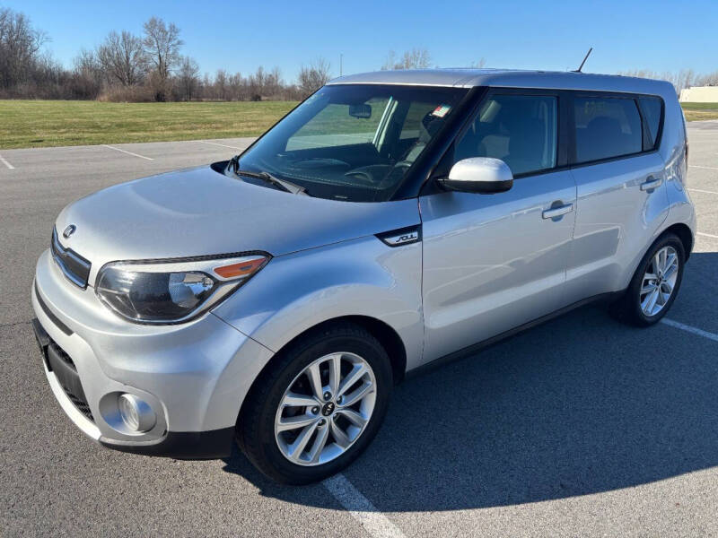 2017 Kia Soul +