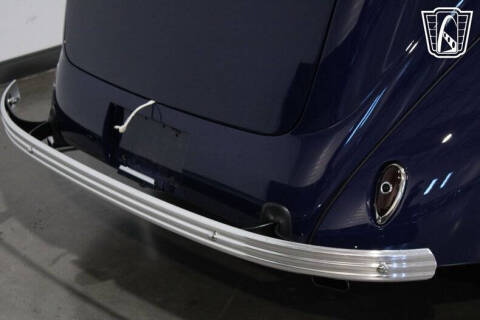 1937 Ford Phaeton