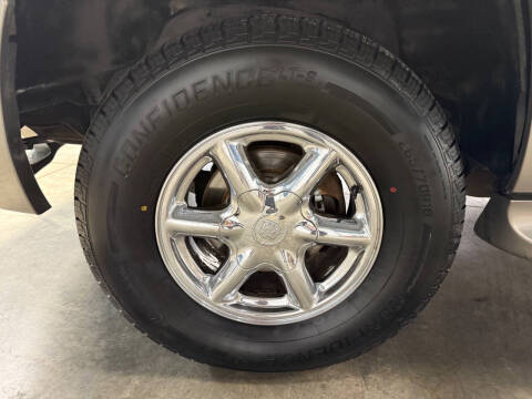 2000 Cadillac Escalade