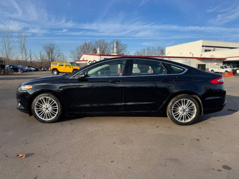 2016 Ford Fusion SE