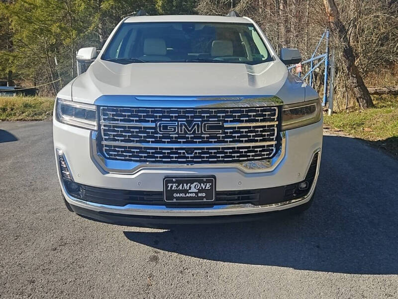 2023 GMC Acadia Denali