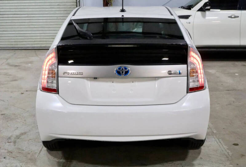 2013 Toyota Prius Plug-in Hybrid