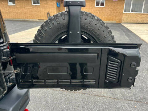 2013 Jeep Wrangler Unlimited Rubicon 10th Anniversary