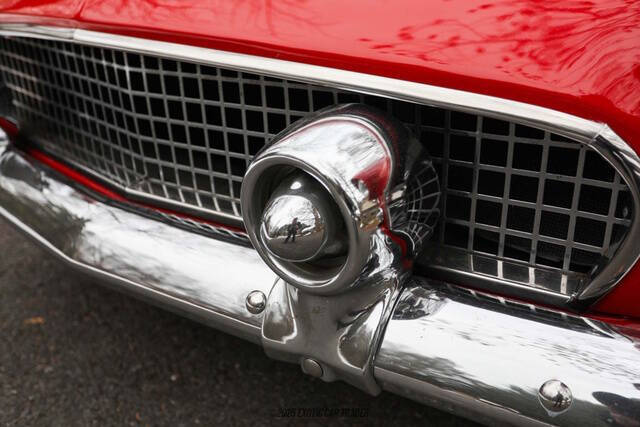 1956 Ford Thunderbird