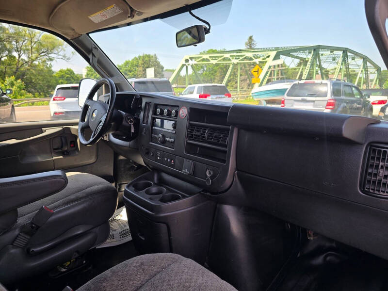 2020 Chevrolet Express 3500