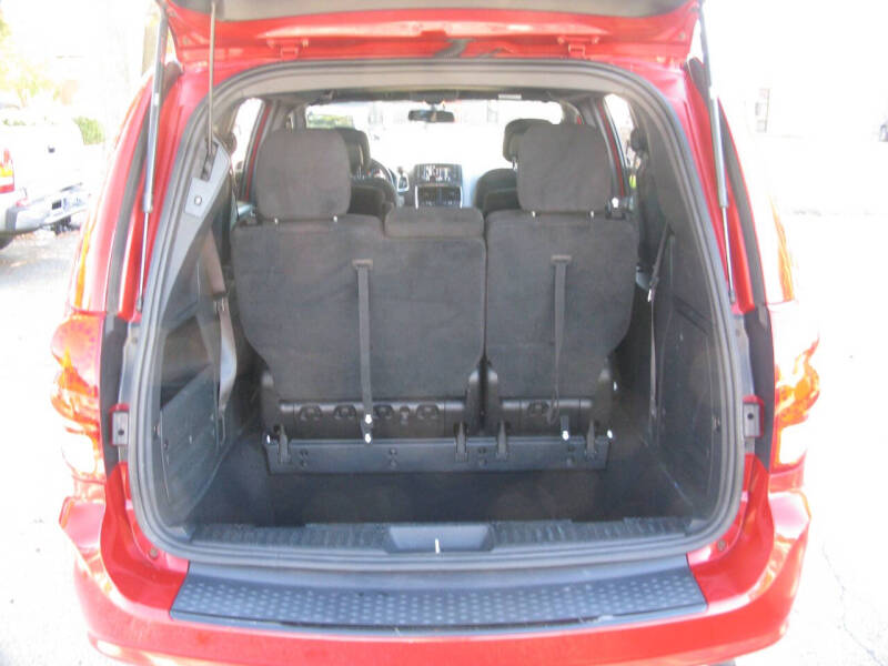 2015 Dodge Grand Caravan SXT Plus