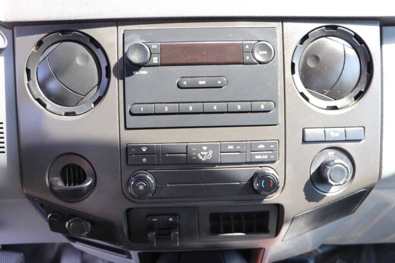 2016 Ford F-350 Super Duty XL