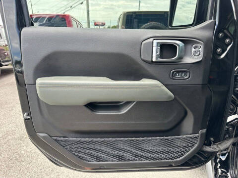 2025 Jeep Gladiator Mojave