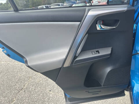 2018 Toyota RAV4 Hybrid XLE