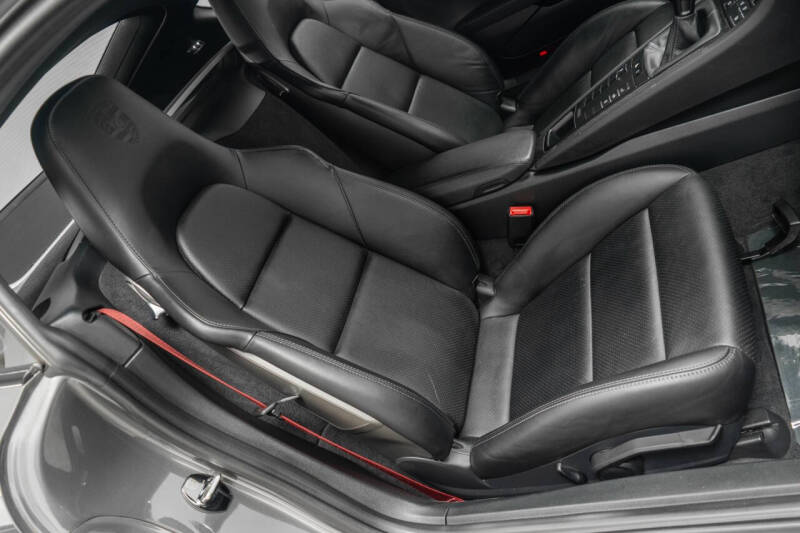 2019 Porsche 718 Cayman S