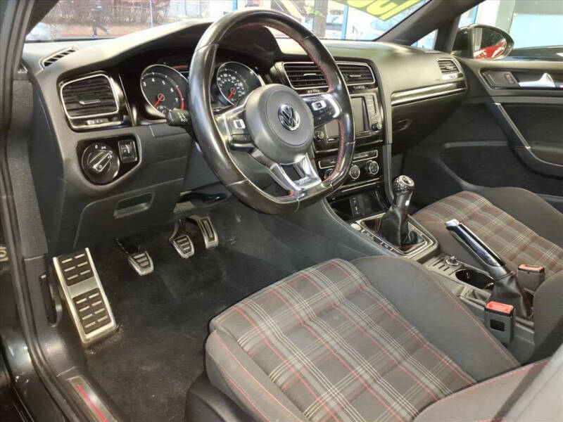 2017 Volkswagen Golf GTI Autobahn