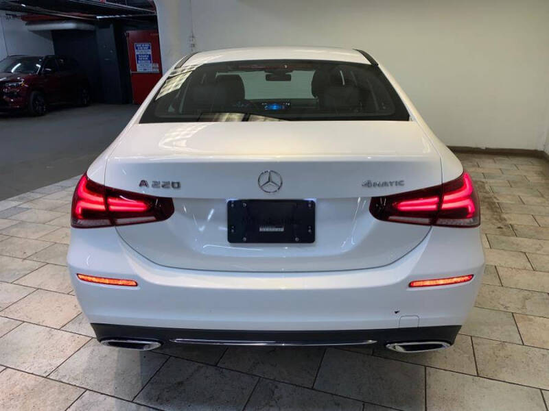 2022 Mercedes-Benz A-Class A 220 4MATIC