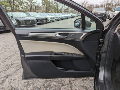 2017 Ford Fusion S
