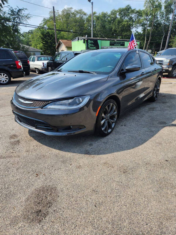 2015 Chrysler 200 for sale at Johnny's Motor Cars in Toledo OH