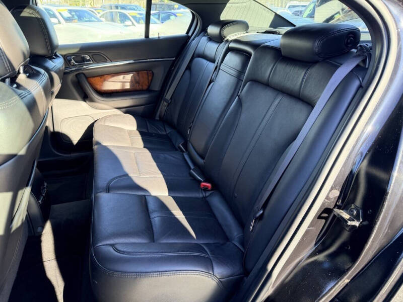 2016 Lincoln MKS EcoBoost