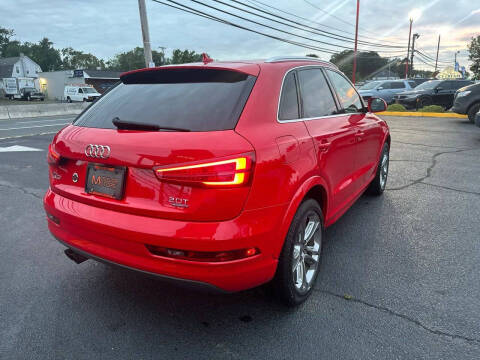 2017 Audi Q3 2.0T quattro Premium Plus