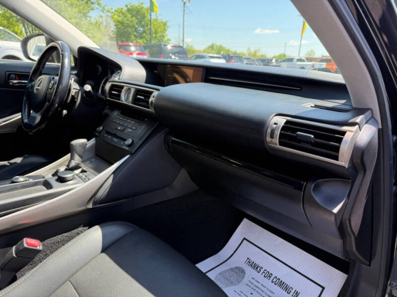 2016 Lexus IS 300