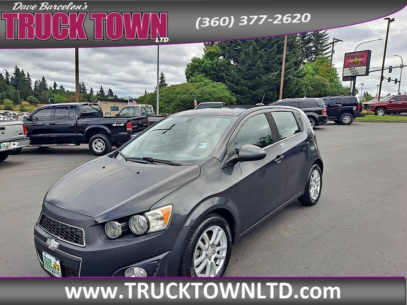 2016 Chevrolet Sonic LT Auto