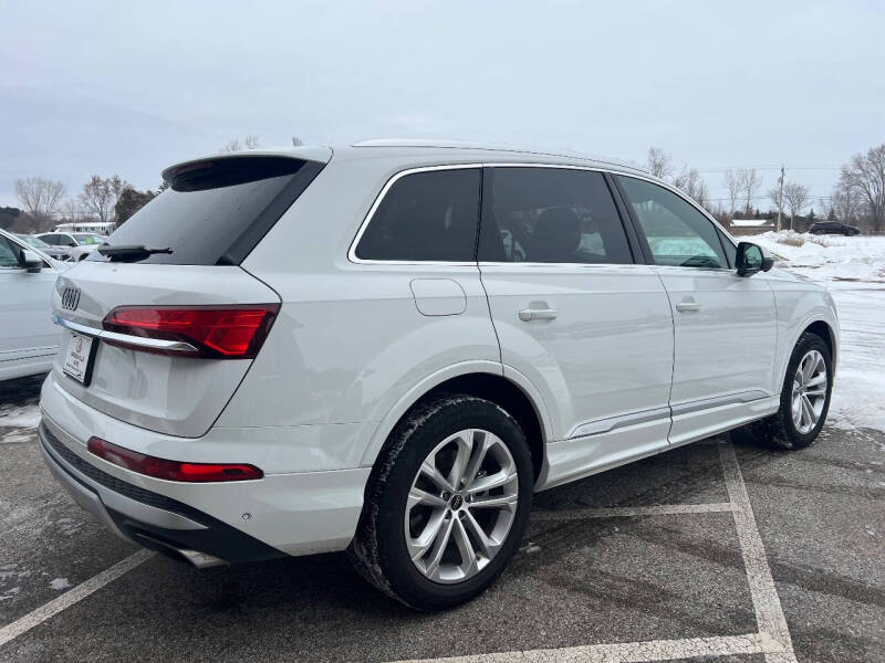 2025 Audi Q7 quattro Premium Plus 55 TFSI