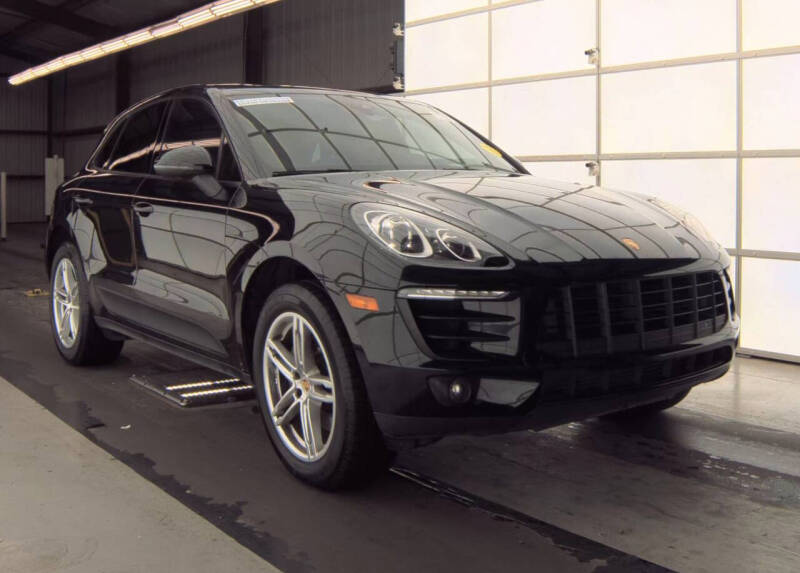 2017 Porsche Macan