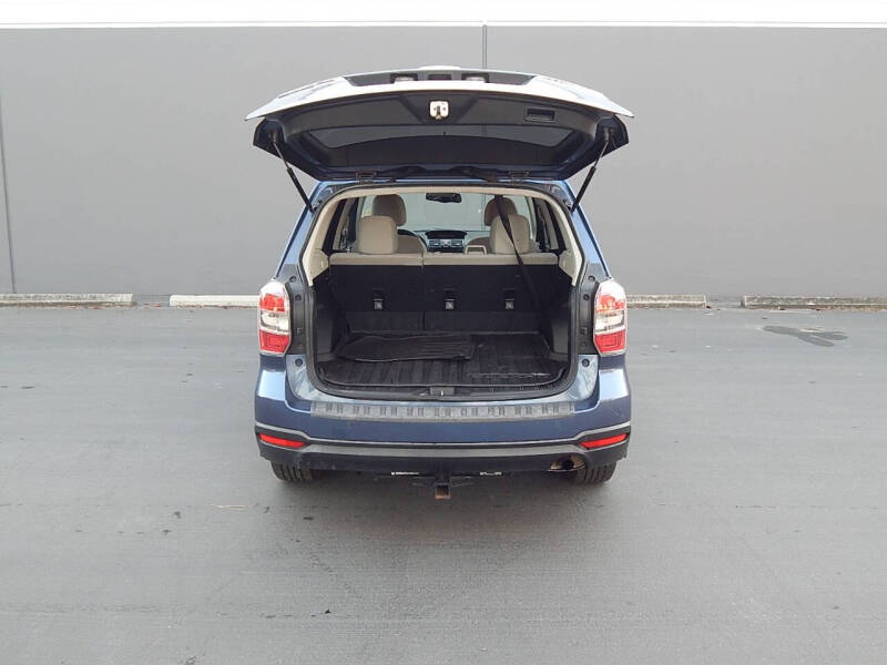 2014 Subaru Forester 2.5i