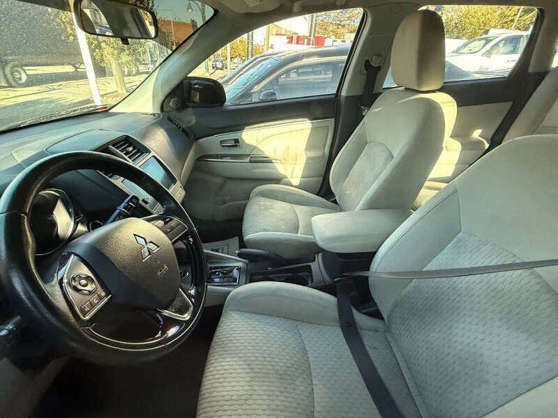 2019 Mitsubishi Outlander Sport ES