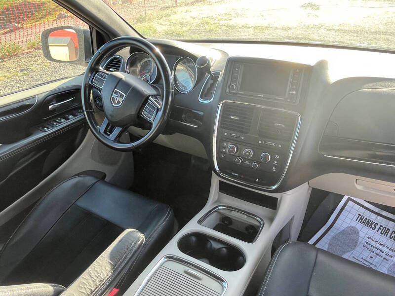 2017 Dodge Grand Caravan SXT