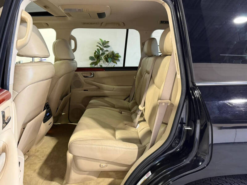 2010 Lexus LX 570