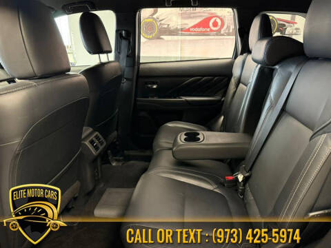 2022 Mitsubishi Outlander PHEV SEL