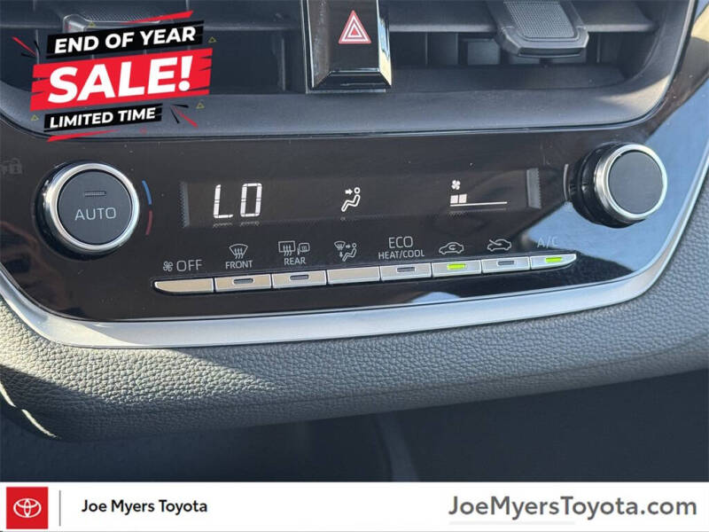 2025 Toyota Corolla LE