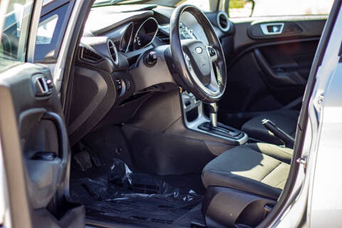 2015 Ford Fiesta SE