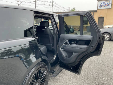 2023 Land Rover Range Rover P530 Autobiography