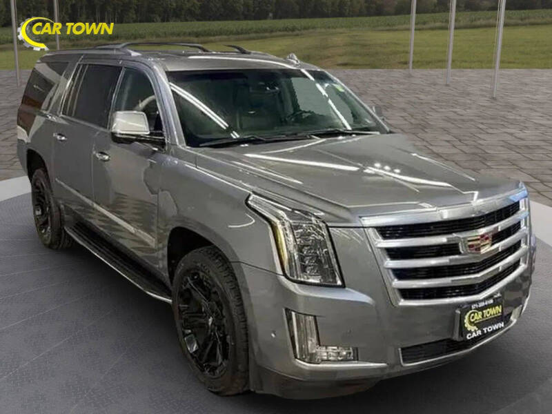 2018 Cadillac Escalade ESV Luxury