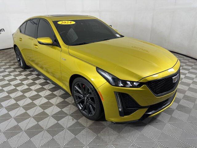 Used 2024 Cadillac CT5 V-Series with VIN 1G6DR5RW2R0101343 for sale in Bloomington, IL