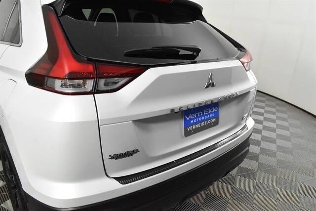 2024 Mitsubishi Eclipse Cross LE