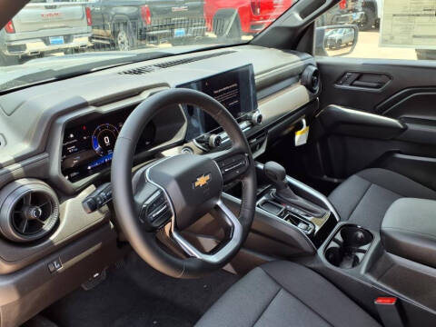 2025 Chevrolet Colorado Work Truck