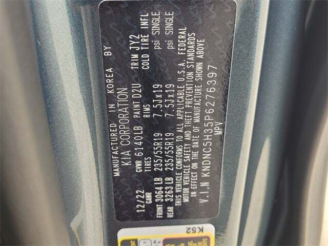 2023 Kia Carnival EX