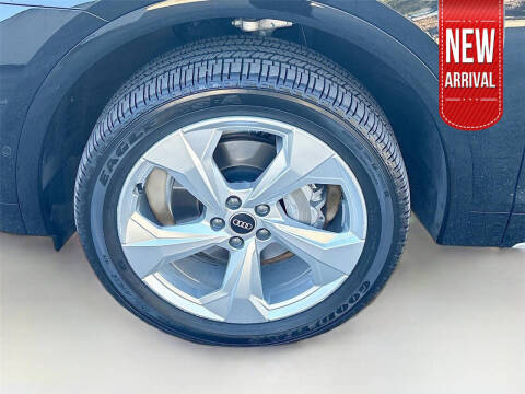 2022 Audi Q5 quattro S line Prestige 45 TFSI