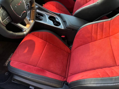 2015 Dodge Challenger SRT Hellcat