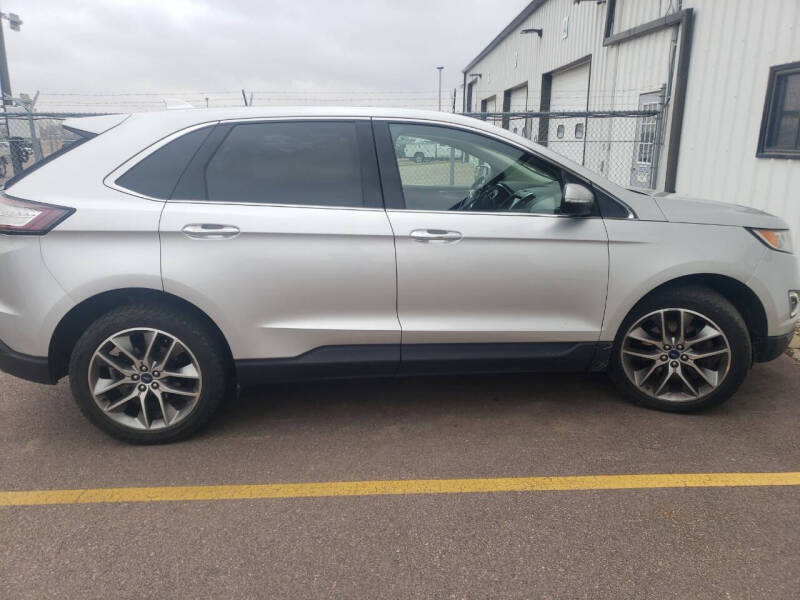 2017 Ford Edge Titanium