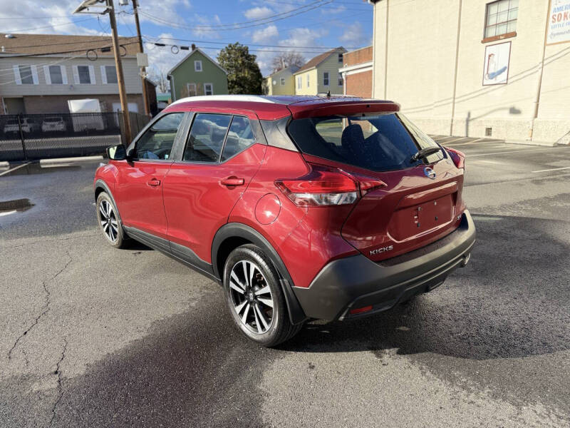 2018 Nissan Kicks SV